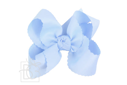 Scalloped Edge Bow